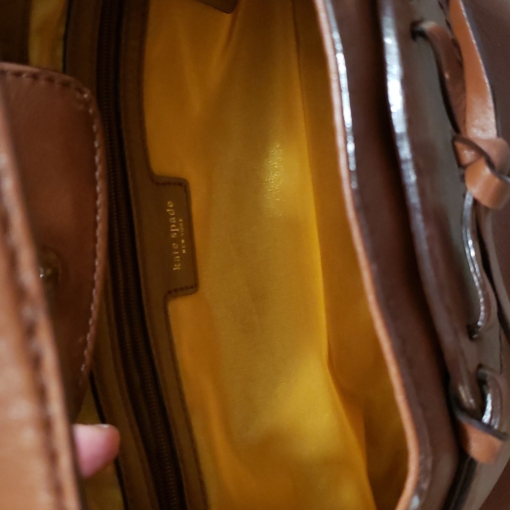 Kate Spade leather purse - Picture 3 of 4